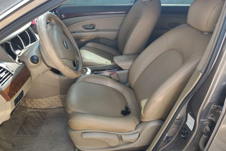 Used Nissan Sylphy 2012 Classic 1.6XE Automatic Comfort Edition Left Front Seat