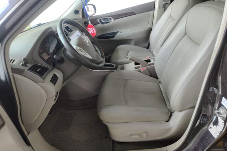Used Nissan Sylphy 2012 1.6 XL CVT Luxury Edition Left Front Seat