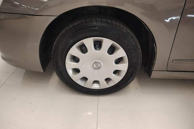 Used Nissan Sylphy 2012 Classic 1.6XE Automatic Comfort Edition Left Front Wheel Hub
