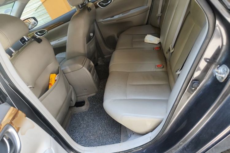 Used Nissan Sylphy 2012 1.6 XL Manual Luxury Edition Left Rear Seat