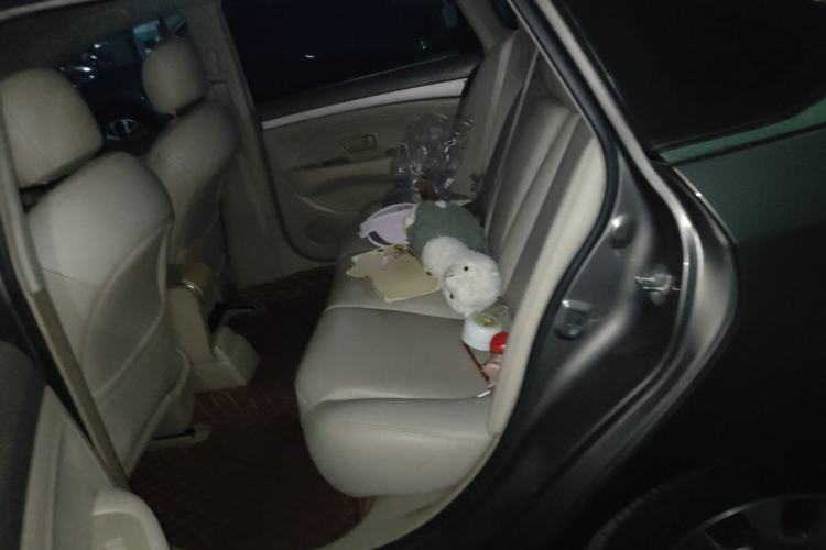 Used Nissan Sylphy 2012 Classic 1.6XE Automatic Comfort Edition Left Rear Seat