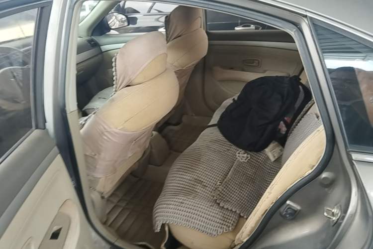 Used Nissan Sylphy 2012 Classic 1.6XE Manual Comfort Edition Left Rear Seat