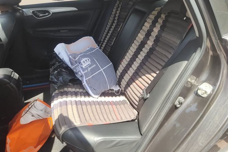 Used Nissan Sylphy 2012 1.6 XL Manual Luxury Edition Left Rear Seat