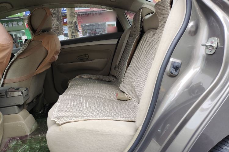 Used Nissan Sylphy 2012 Classic 1.6XE Manual Comfort Edition Left Rear Seat