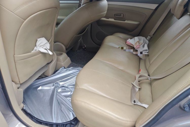 Used Nissan Sylphy 2012 Classic 1.6XE Automatic Comfort Edition Left Rear Seat