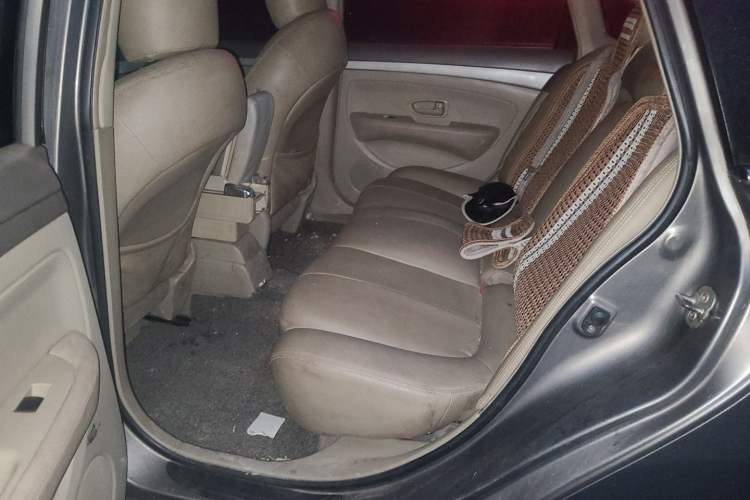 Used Nissan Sylphy 2012 Classic 1.6XE Manual Comfort Edition Left Rear Seat
