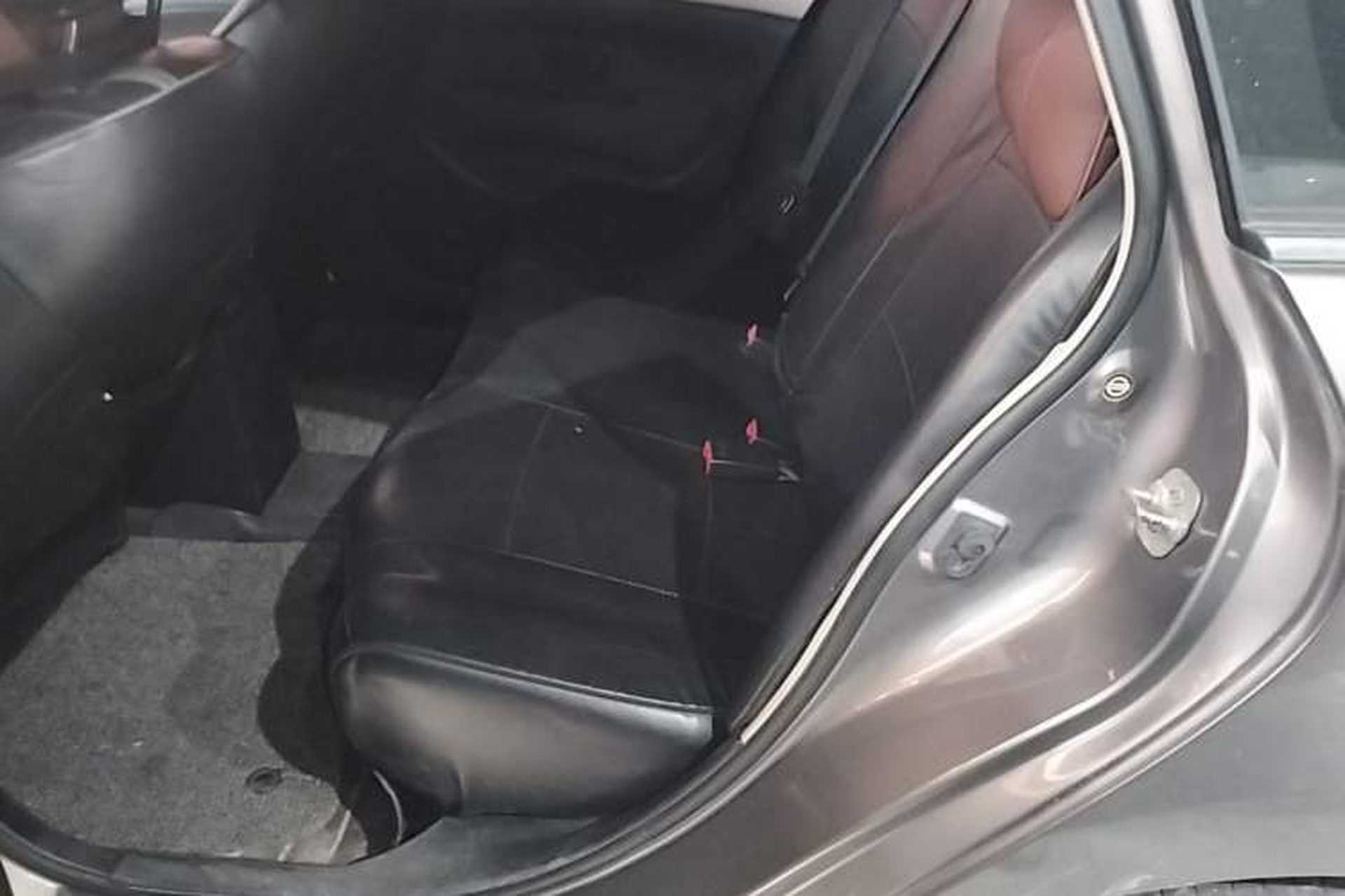 Used Nissan Sylphy 2012 Classic 1.6XE Automatic Comfort Edition Left Rear Seat