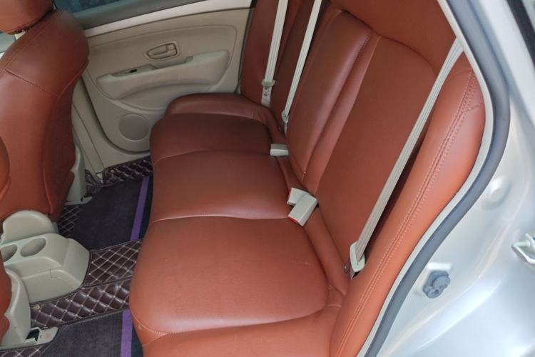 Used Nissan Sylphy 2012 Classic 1.6XE Automatic Comfort Edition Left Rear Seat