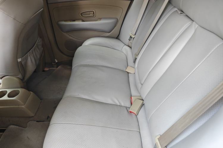 Used Nissan Sylphy 2012 Classic 1.6XE Automatic Comfort Edition Left Rear Seat