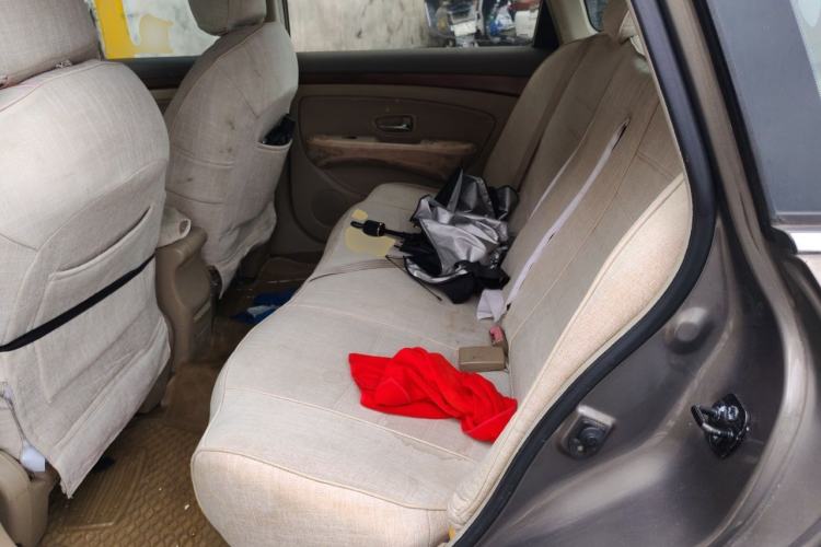 Used Nissan Sylphy 2012 Classic 1.6XE Automatic Comfort Edition Left Rear Seat