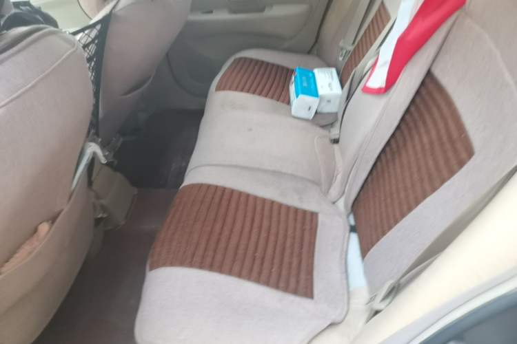 Used Nissan Sylphy 2012 Classic 1.6XE Manual Comfort Edition Left Rear Seat