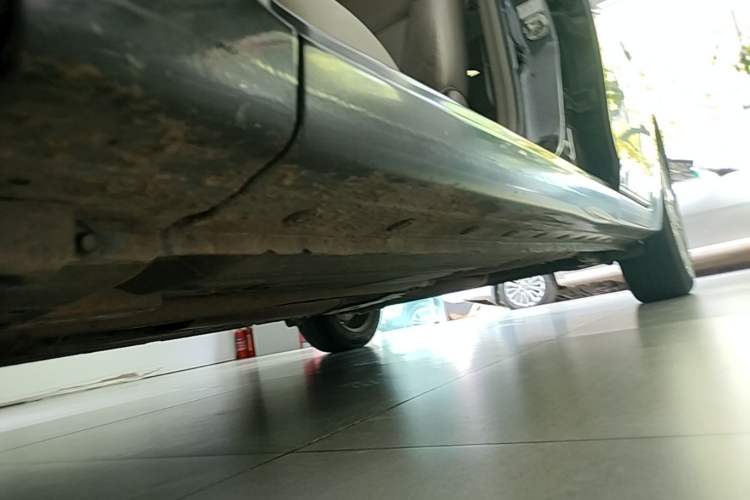 Used Nissan Sylphy 2012 1.6 XL Manual Luxury Edition Left Side Sill