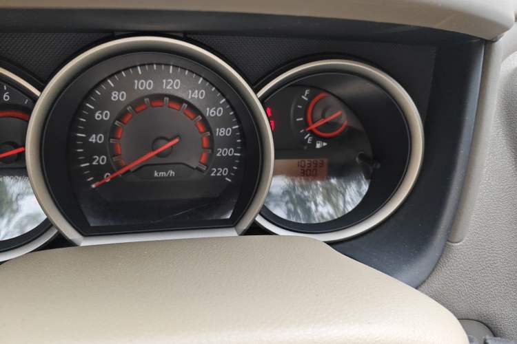 Used Nissan Sylphy 2012 Classic 1.6XE Manual Comfort Edition Odometer Close Up