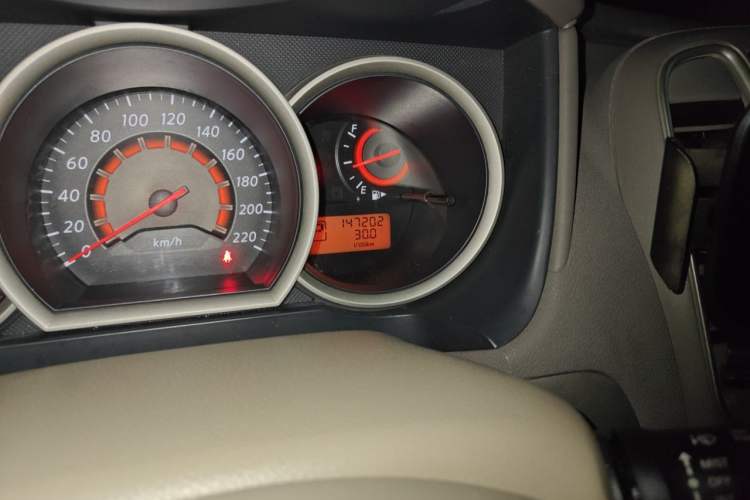 Used Nissan Sylphy 2012 Classic 1.6XE Automatic Comfort Edition Odometer Close Up