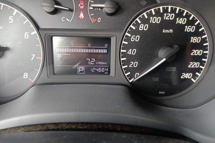Used Nissan Sylphy 2012 1.6 XL CVT Luxury Edition Odometer Close Up
