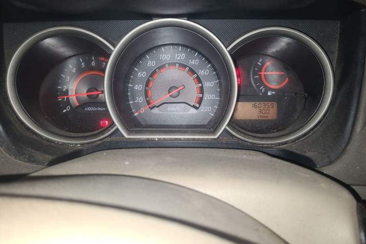 Used Nissan Sylphy 2012 Classic 1.6XE Manual Comfort Edition Odometer Close Up