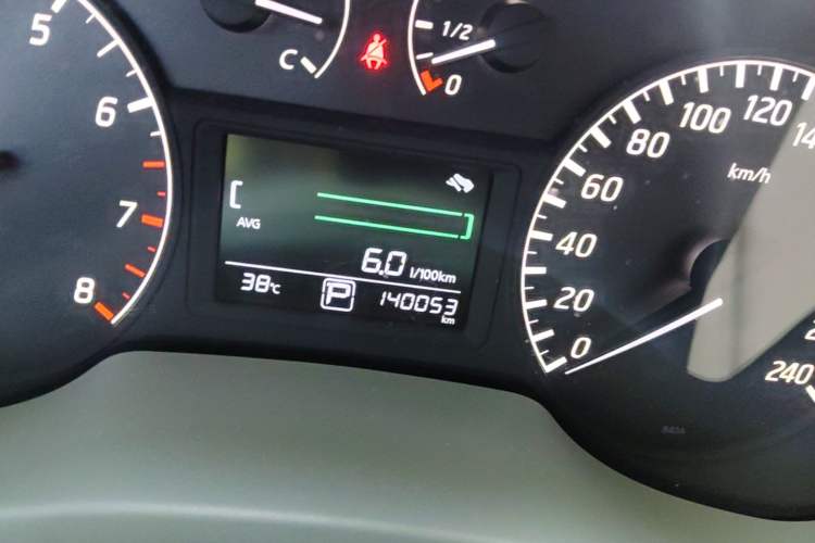 Used Nissan Sylphy 2012 1.6 XL CVT Luxury Edition Odometer Close Up