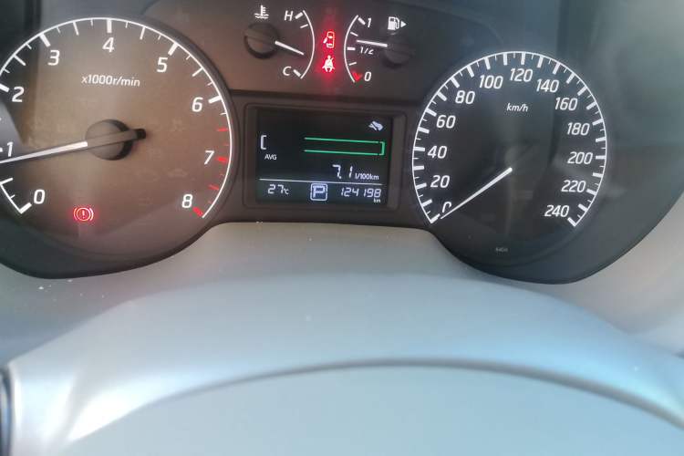 Used Nissan Sylphy 2012 1.6 XL CVT Luxury Edition Odometer Close Up