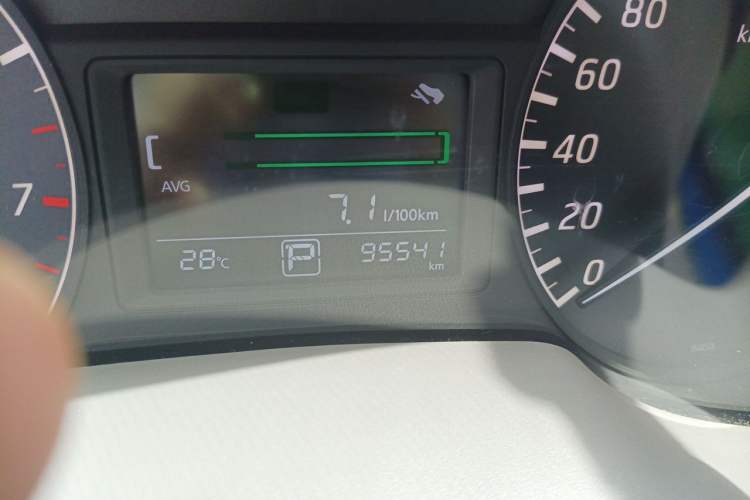 Used Nissan Sylphy 2012 1.6 XL CVT Luxury Edition Odometer Close Up