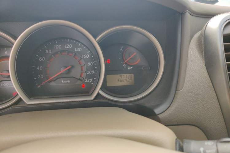 Used Nissan Sylphy 2012 Classic 1.6XE Manual Comfort Edition Odometer Close Up