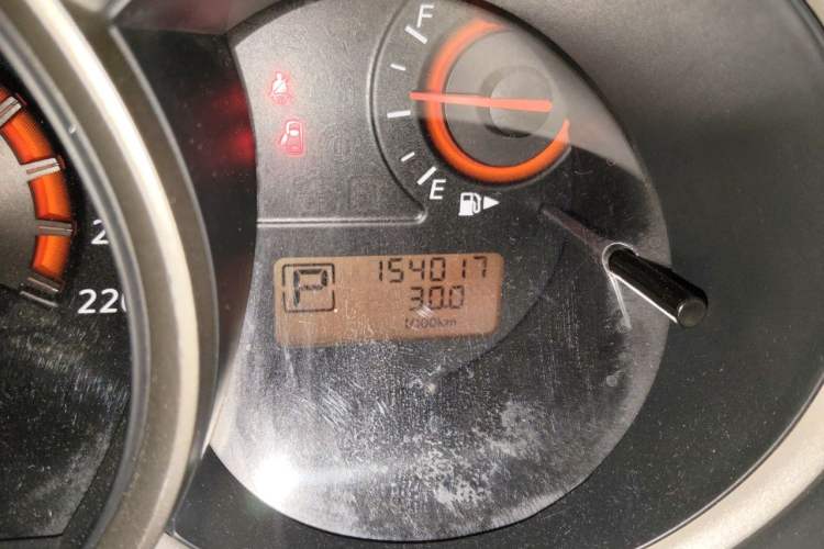 Used Nissan Sylphy 2012 Classic 1.6XE Automatic Comfort Edition Odometer Close Up