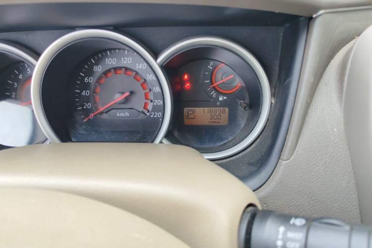Used Nissan Sylphy 2012 Classic 1.6XE Automatic Comfort Edition Odometer Close Up