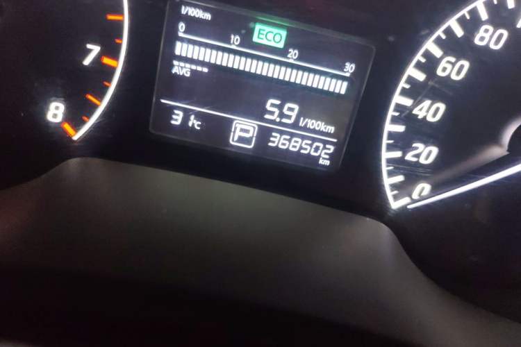 Used Nissan Sylphy 2012 1.6 XL CVT Luxury Edition Odometer Close Up