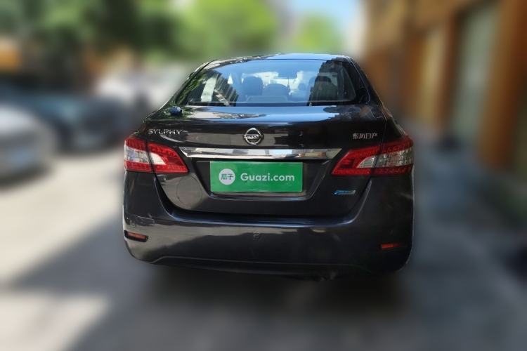 Used Nissan Sylphy 2012 1.6 XL Manual Luxury Edition Rear