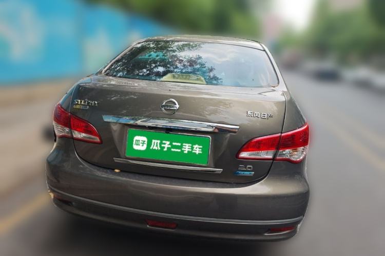 Used Nissan Sylphy 2012 Classic 1.6XE Manual Comfort Edition Rear