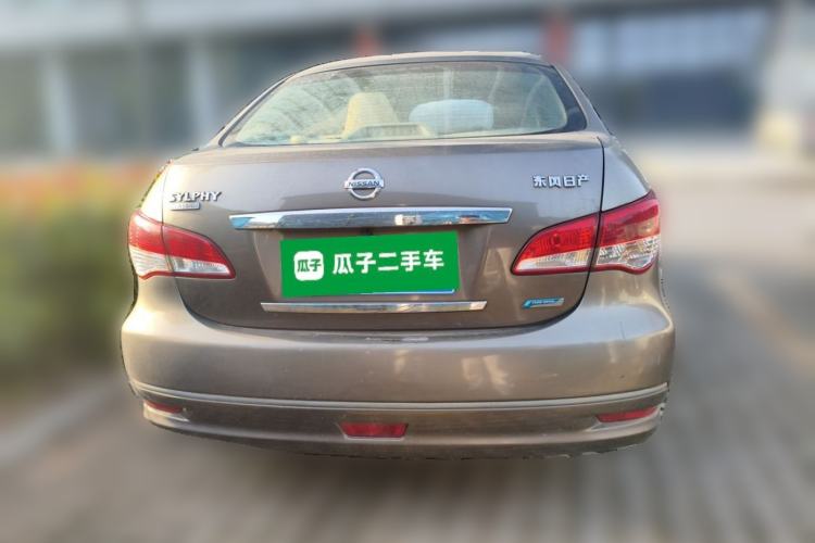 Used Nissan Sylphy 2012 Classic 1.6XE Manual Comfort Edition Rear