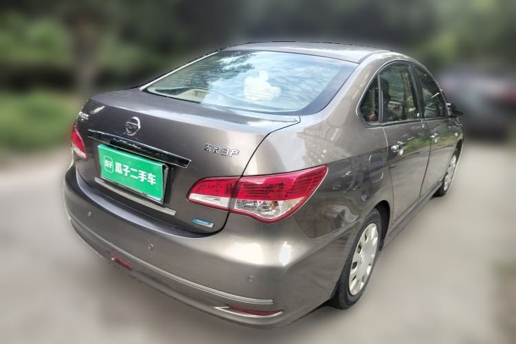 Used Nissan Sylphy 2012 Classic 1.6XE Manual Comfort Edition Rear Right 45 Deg
