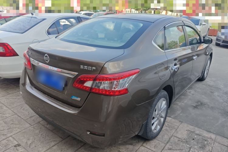 Used Nissan Sylphy 2012 1.6 XL CVT Luxury Edition Rear Right 45 Deg