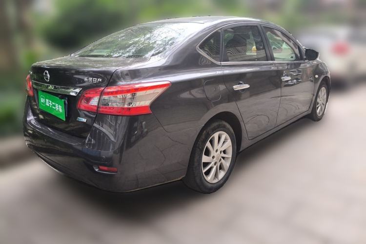 Used Nissan Sylphy 2012 1.6 XL Manual Luxury Edition Rear Right 45 Deg