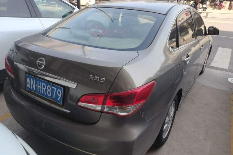 Used Nissan Sylphy 2012 Classic 1.6XE Manual Comfort Edition Rear Right 45 Deg