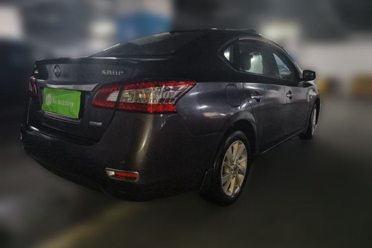 Used Nissan Sylphy 2012 1.6 XL CVT Luxury Edition Rear Right 45 Deg