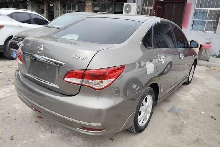 Used Nissan Sylphy 2012 Classic 1.6XE Automatic Comfort Edition Rear Right 45 Deg