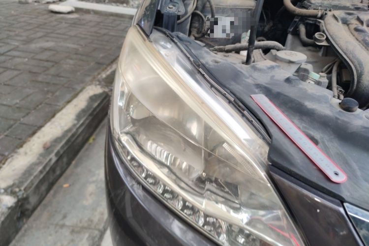 Used Nissan Sylphy 2012 1.6 XL CVT Luxury Edition Right Front Headlight