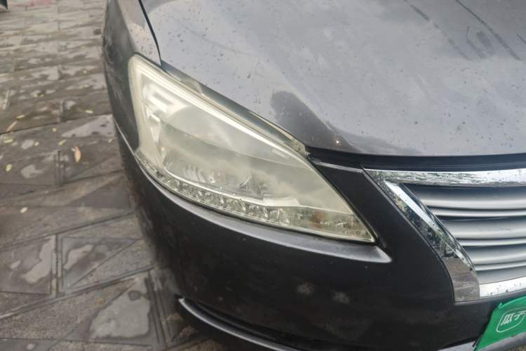 Used Nissan Sylphy 2012 1.6 XL CVT Luxury Edition Right Front Headlight