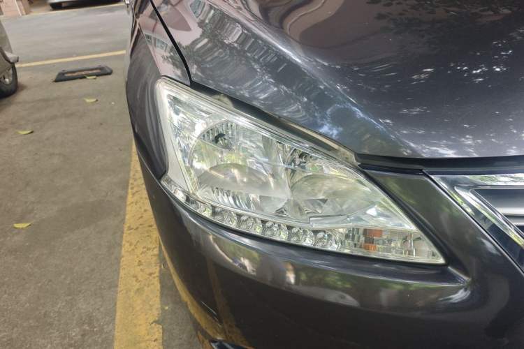 Used Nissan Sylphy 2012 1.6 XL CVT Luxury Edition Right Front Headlight