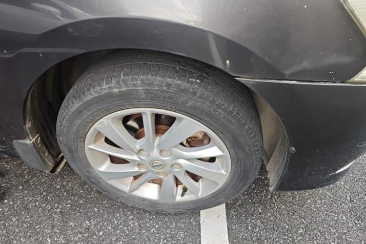 Used Nissan Sylphy 2012 1.6 XL CVT Luxury Edition Right Front Wheel Hub