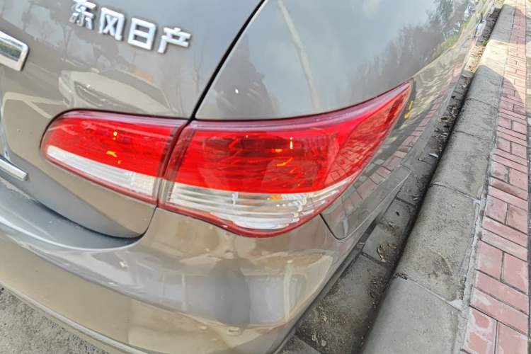 Used Nissan Sylphy 2012 Classic 1.6XE Automatic Comfort Edition Right Rear Taillight