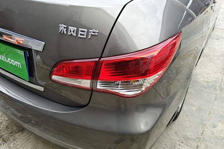 Used Nissan Sylphy 2012 Classic 1.6XE Automatic Comfort Edition Right Rear Taillight