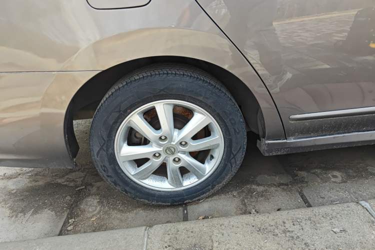 Used Nissan Sylphy 2012 Classic 1.6XE Automatic Comfort Edition Right Rear Wheel Hub
