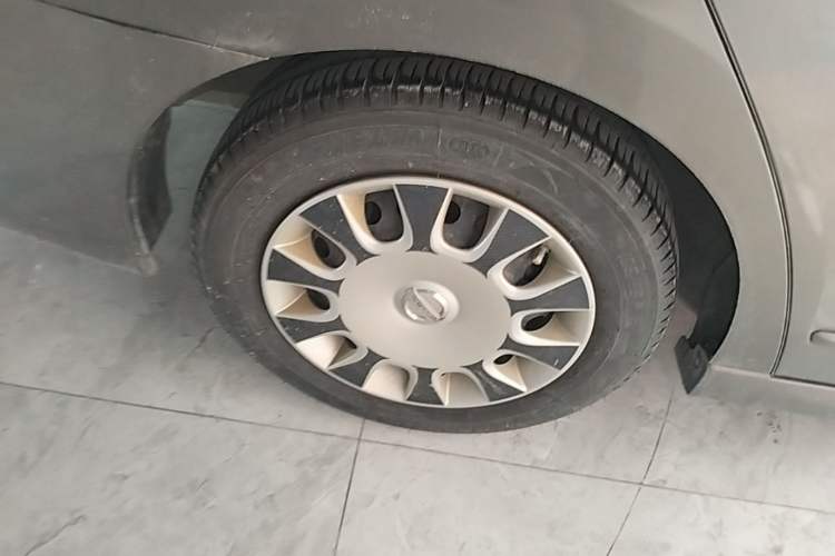Used Nissan Sylphy 2012 Classic 1.6XE Automatic Comfort Edition Right Rear Wheel Hub