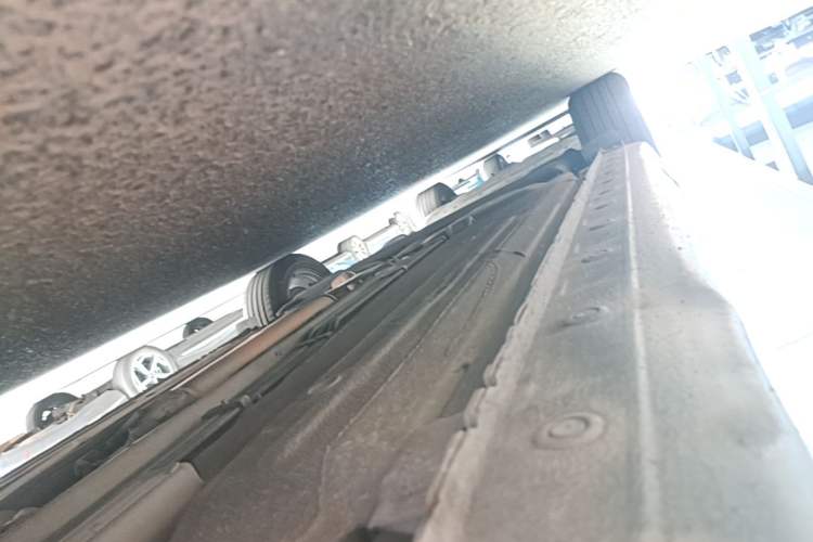 Used Nissan Sylphy 2012 1.6 XL CVT Luxury Edition Right Side Sill
