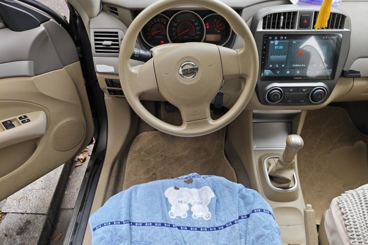 Used Nissan Sylphy 2012 Classic 1.6XE Manual Comfort Edition Steering Wheel