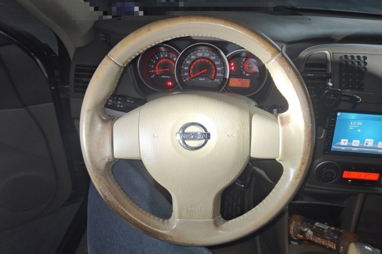 Used Nissan Sylphy 2012 Classic 1.6XE Manual Comfort Edition Steering Wheel