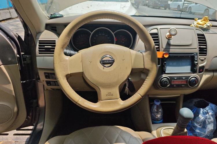 Used Nissan Sylphy 2012 Classic 1.6XE Manual Comfort Edition Steering Wheel