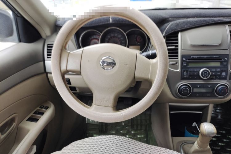 Used Nissan Sylphy 2012 Classic 1.6XE Manual Comfort Edition Steering Wheel