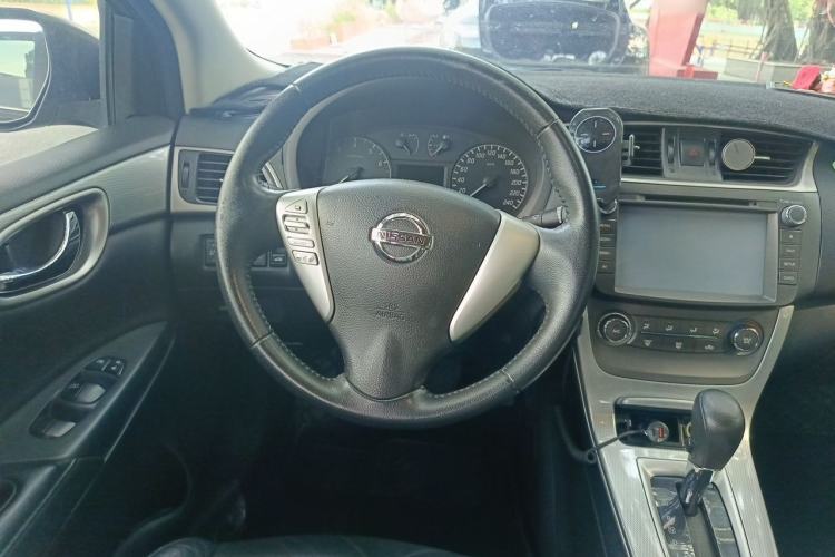 Used Nissan Sylphy 2012 1.6 XL CVT Luxury Edition Steering Wheel